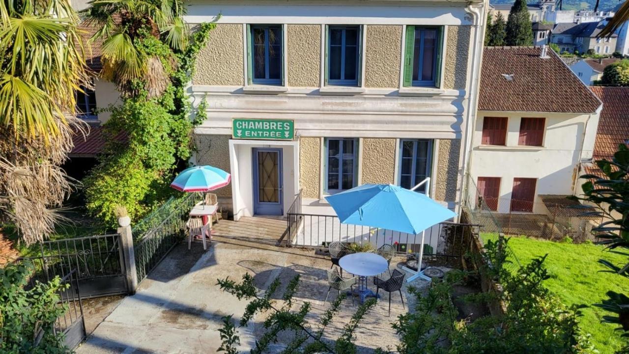 Charmant 2 Pieces Avec Terrasse Proche Centre Ville - Parking Gratuit A Proximite Lourdes Exterior photo
